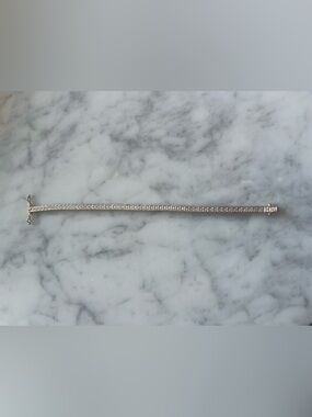 Melanie Auld tennis bracelet